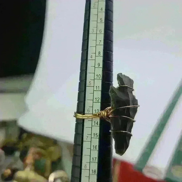 Vintage handmade authentic arrowhead wire ring size 6 - Picture 9 of 15